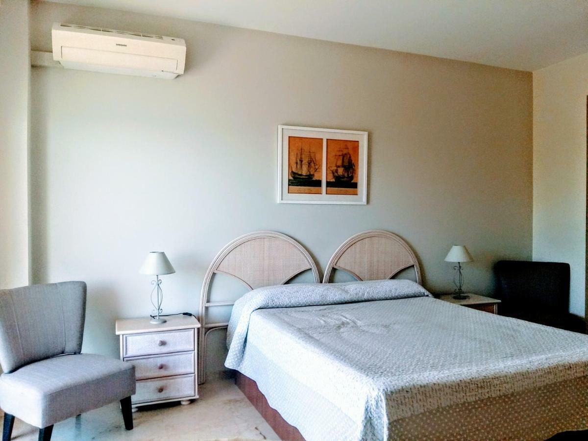 Estudio En 1A Linea Torremolinos Exterior photo