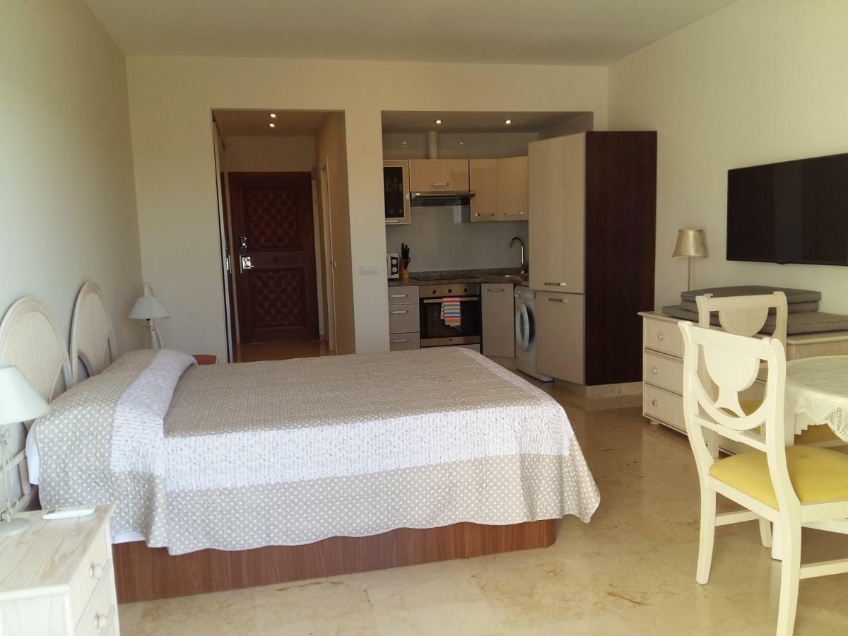 Estudio En 1A Linea Torremolinos Exterior photo